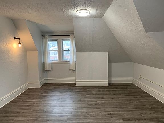 2nd image of 402 S 2nd St W #1