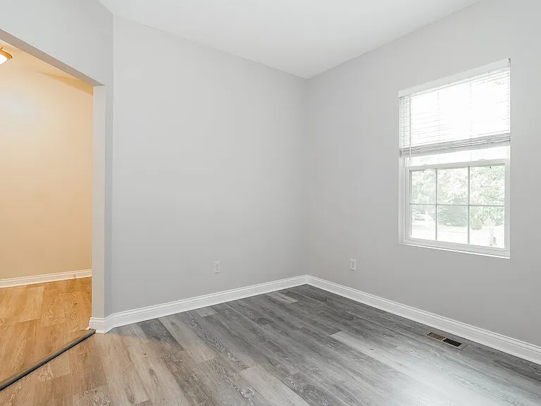 1132 Sandbar Dr — Photo 5