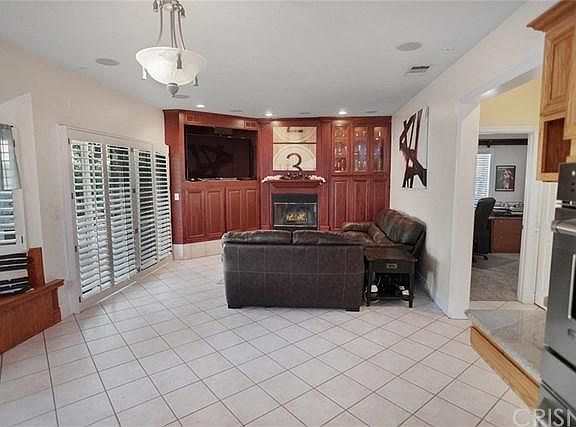 5th image of 28638 Apricot Pl