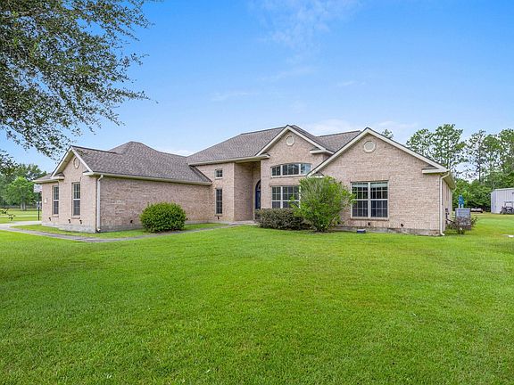 2nd image of 2061 Quailridge Dr