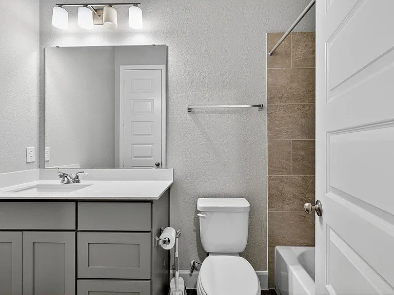 7435 Denali Dr — Photo 13