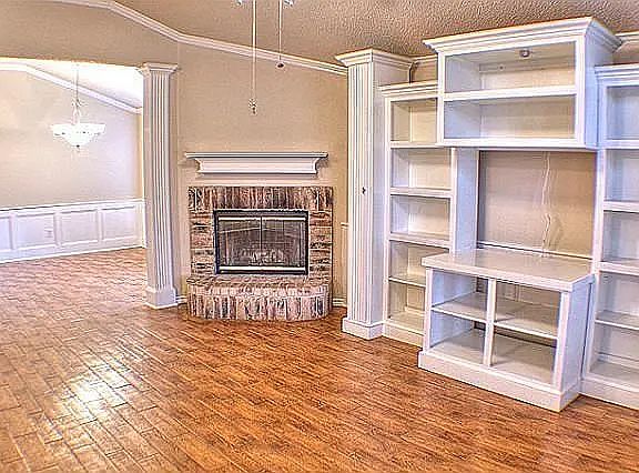 3rd image of 4205 Iris Ave