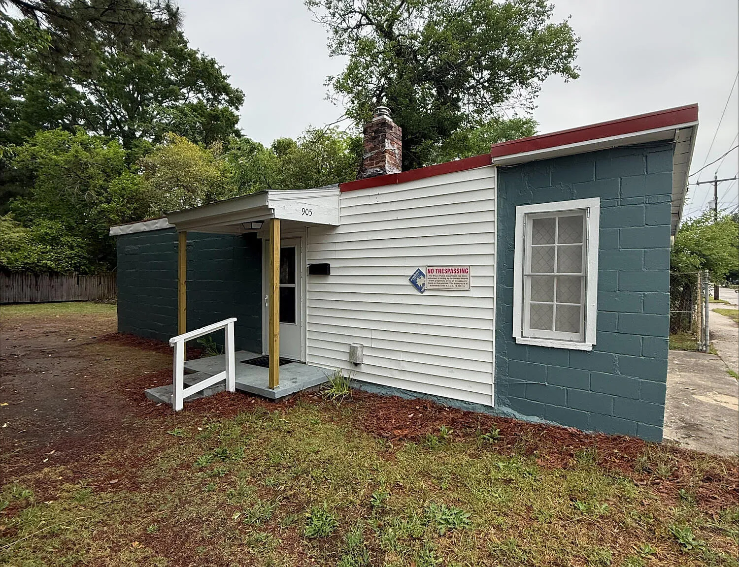2 bed, 1.0 bath, 600 sqft, $1,000 — Photo 1