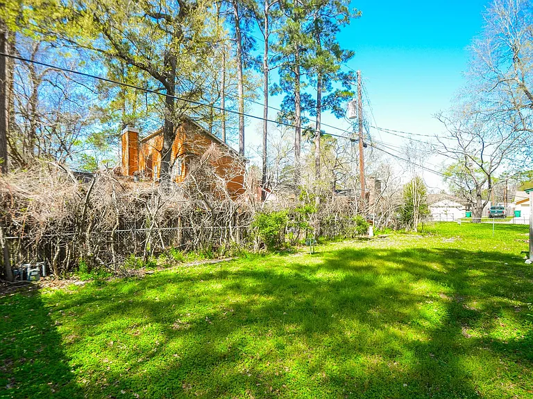 123 Cypress Ln — Photo 32