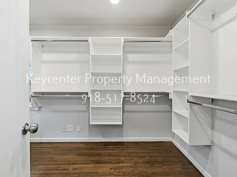 3325 S Yorktown Ave — Photo 16