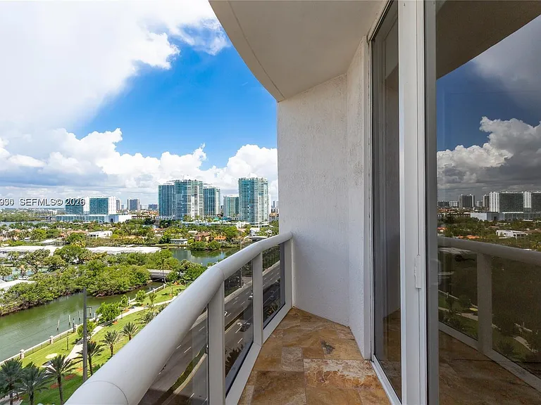16001 Collins Ave #1106 — Photo 26