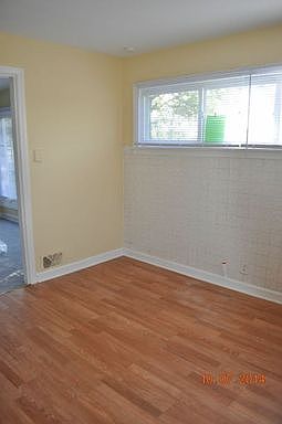 4th image of 15111 Cottage Grv