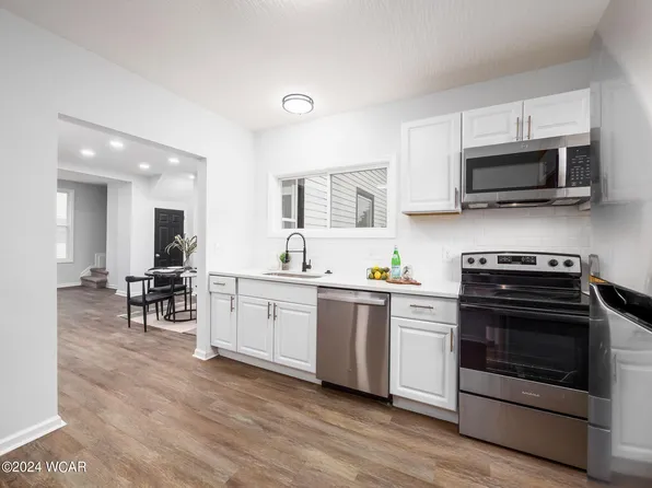 121 S High St, Kenton, OH 43326