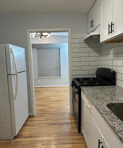 3100 S Manchester St #317 — Photo 8