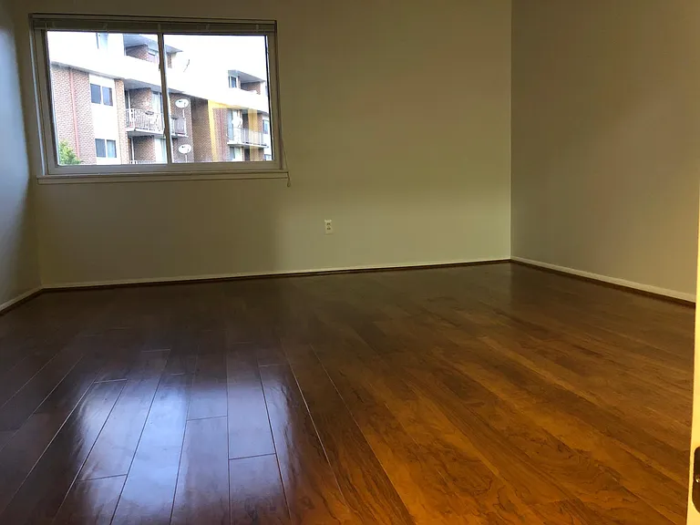 10245 Prince Pl #105 — Photo 8