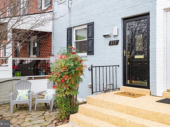 2nd image of 222 Burgess Ave
