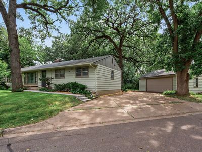 7300 Girard Ave S, Richfield, MN, 55423