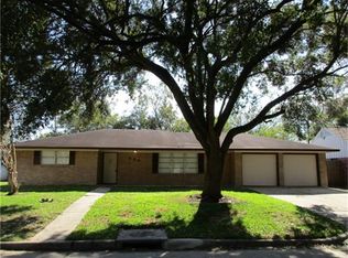 805 Fleetwood St, Baytown, TX 77520