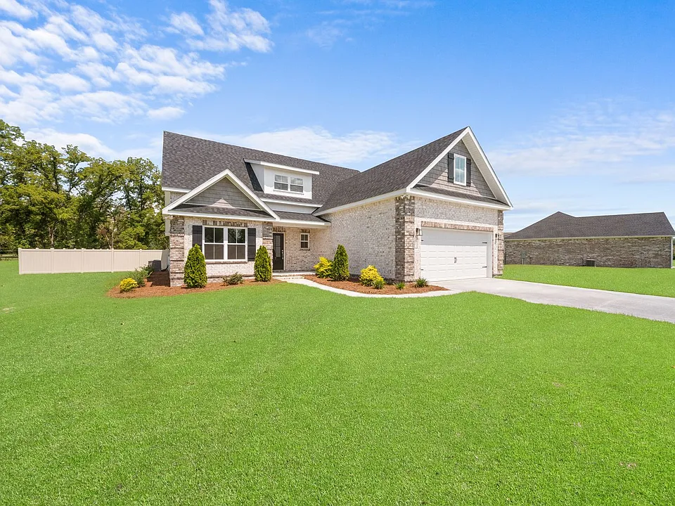 7 Honeysuckle Dr