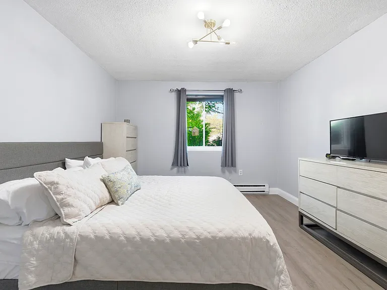 61 Wright St #102 — Photo 10