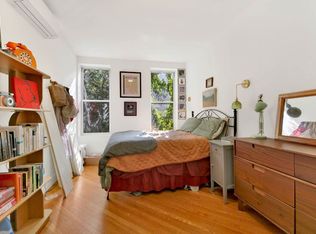336 Cornelia St #2C, Brooklyn, NY