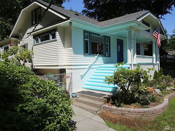 2nd image of 3522 Pioneer Way E
