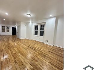 5800 Chew Ave, Philadelphia, PA 19138