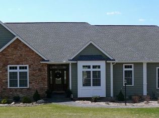 23 Sunnyside Rd, Southwick, MA 01077