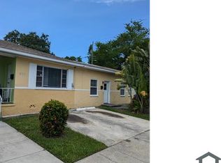835 26th Ave S #835, Saint Petersburg, FL 33705