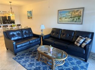 13070 Amberley Ct APT 902, Bonita Springs, FL 34135