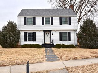 304 N Highland Ave, Pierre, SD 57501