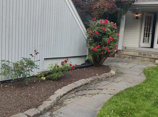 3969 Acorn Ridge Ct, Fairfax, VA 22033