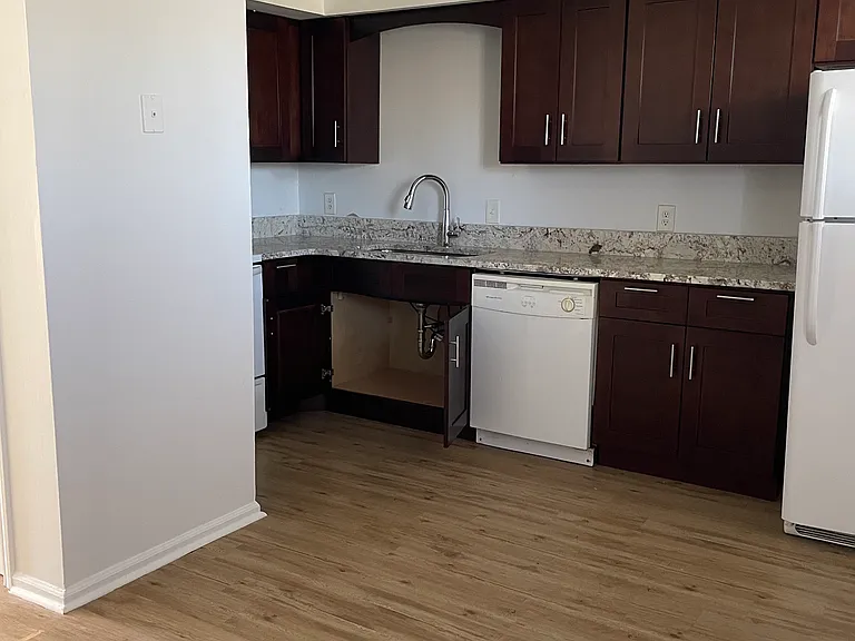 2216 Crestline Dr #2216 — Photo 7