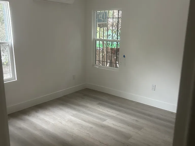 2826 Buckingham Rd #2828 — Photo 10