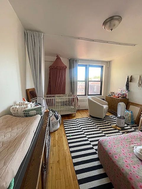 2nd image of 453 17th St Floor 2