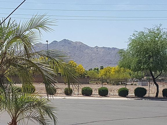 Mountain views from kitchen 