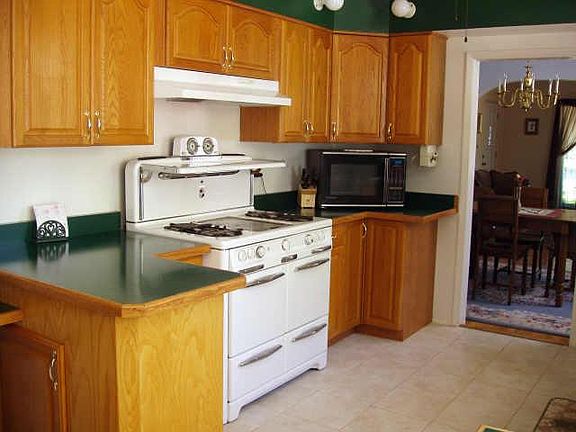 2nd image of 434 N Grand Street