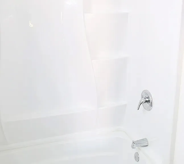 219 Girard Blvd SE #2F — Photo 2