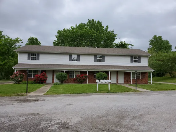 147 Village Dr APT 2, Carbondale, IL 62902