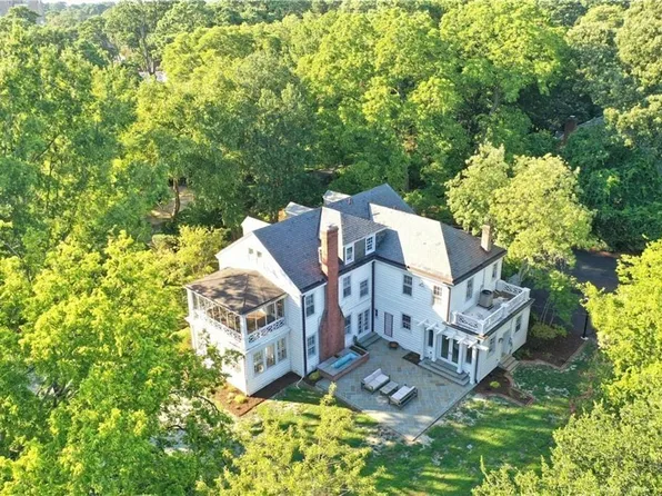 7314 Barberry Ln, Norfolk, VA 23505