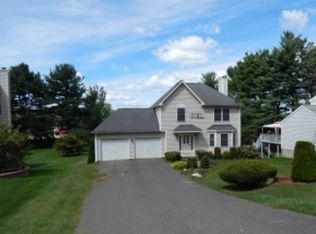 101 Goff Rd, Wethersfield, CT 06109