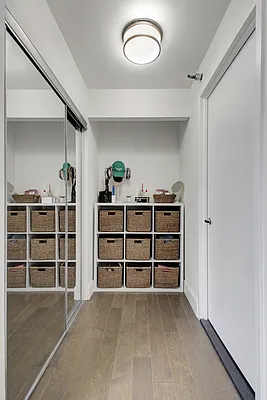 Rented by Compass | media 18