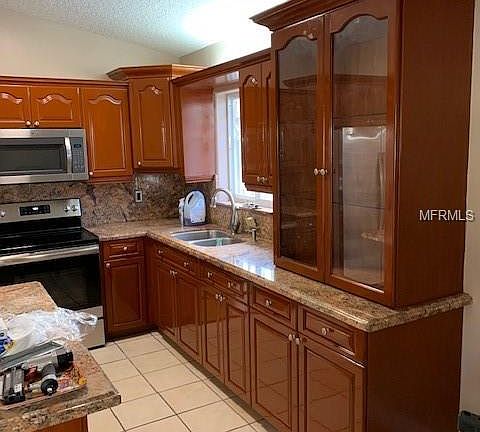 3rd image of 9721 NW 127th St