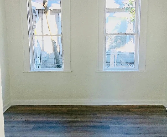 1478 W 5th St — Photo 13