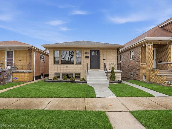 2nd image of 5115 S Melvina Ave