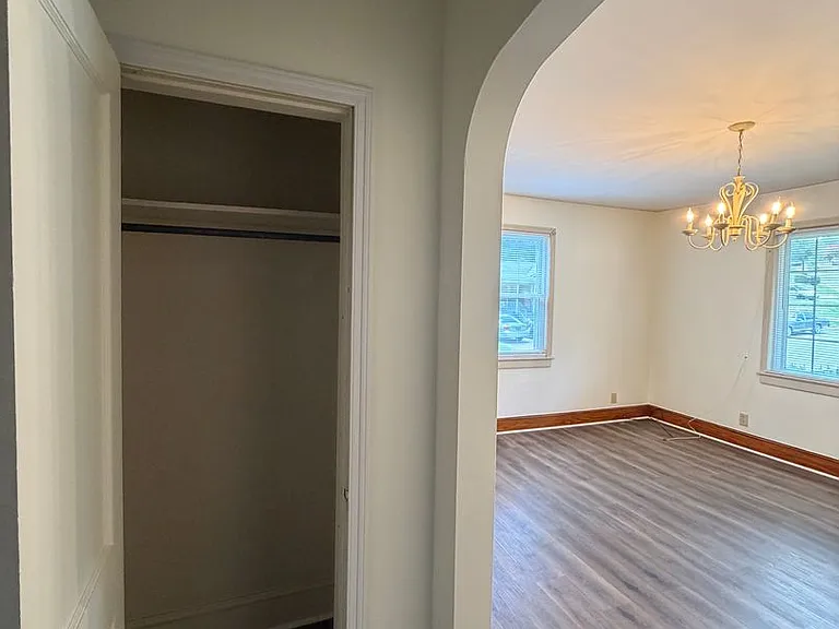 239 Motley Ave — Photo 11
