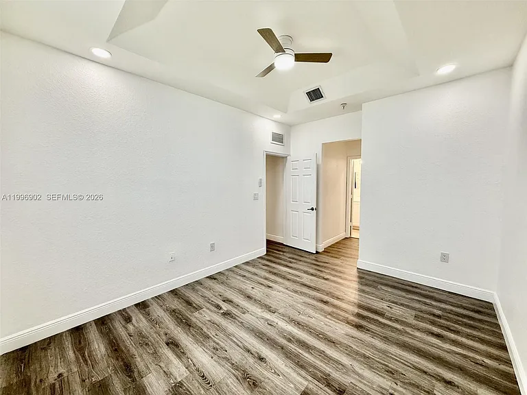 11503 NW 89th St #218 — Photo 20