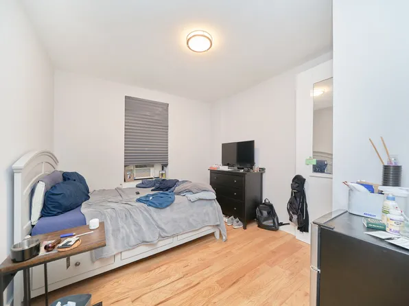 900 Riverside Drive image 7 of 13