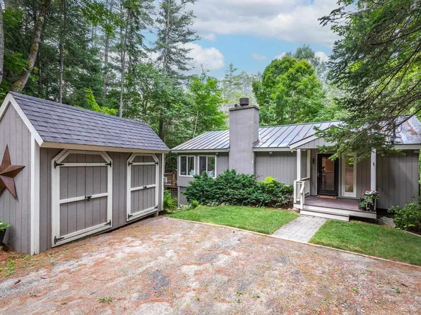 76 Tallwood Circle, Londonderry, VT 05148