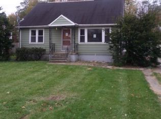 533 W 67th Pl, Merrillville, IN 46410