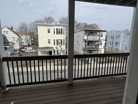 3rd image of 126 Armandine St APT 2