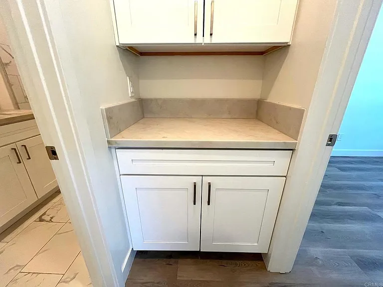 803 N Citrus Ave — Photo 20