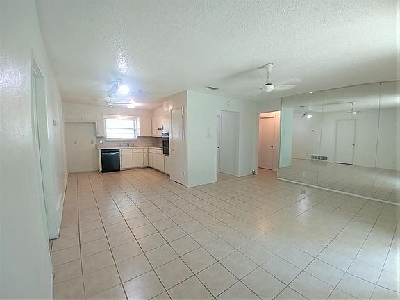 4th image of 6533 Bernadine St