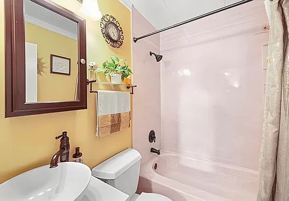 4th image of 10802 Flatlands 8 St #12D