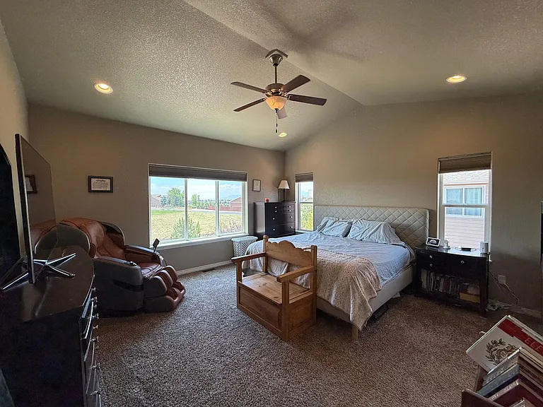 12519 Mount Lindsey Dr — Photo 14